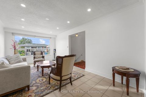 Photo 9 at 136 Ardwick Boulevard, Humbermede, Toronto