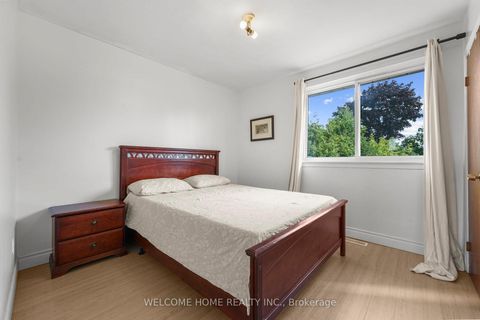 Photo 21 at 136 Ardwick Boulevard, Humbermede, Toronto