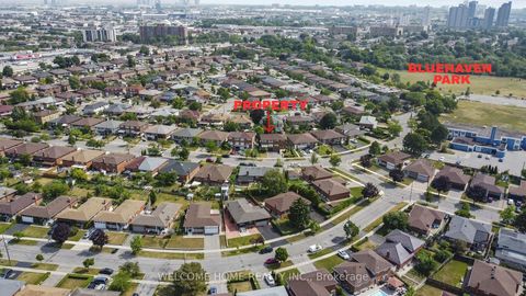 Photo 39 at 136 Ardwick Boulevard, Humbermede, Toronto