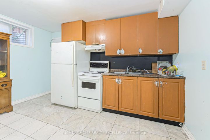 Photo 28 at 153 Bruce Beer Drive, Madoc, Brampton