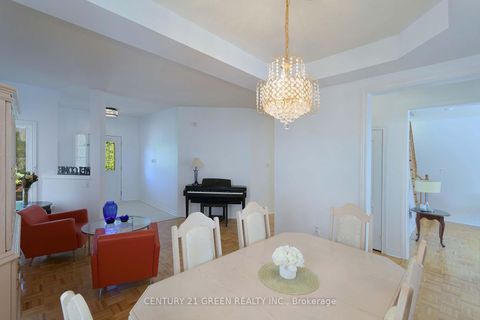 Photo 11 at 8 Lampman Drive, Morningside, Toronto