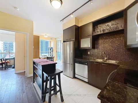 Photo 2 at 603 - 500 Sherbourne Street, North St. James Town, Toronto