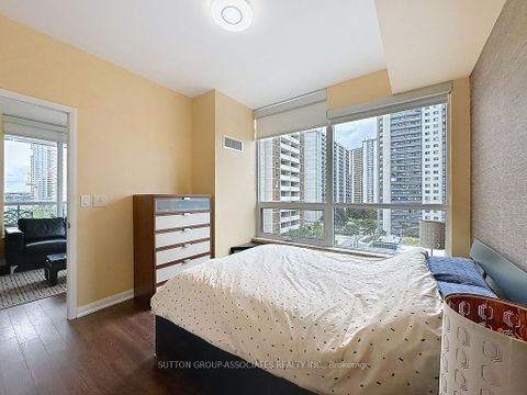 Photo 13 at 603 - 500 Sherbourne Street, North St. James Town, Toronto