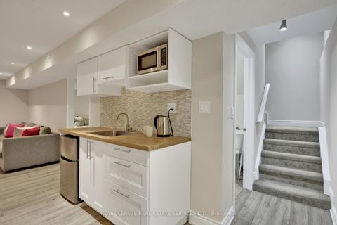 Photo 27 at 2252 Margot Street E, RO River Oaks, Oakville