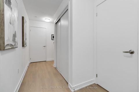 Photo 7 at 108 - 150 Sabina Drive, GO Glenorchy, Oakville