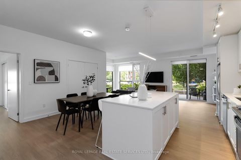 Photo 18 at 108 - 150 Sabina Drive, GO Glenorchy, Oakville