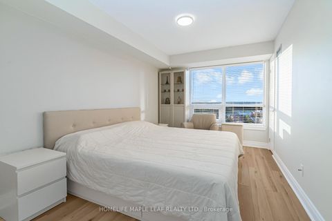 Photo 10 at 1406 - 7 North Park Road, Beverley Glen, Vaughan