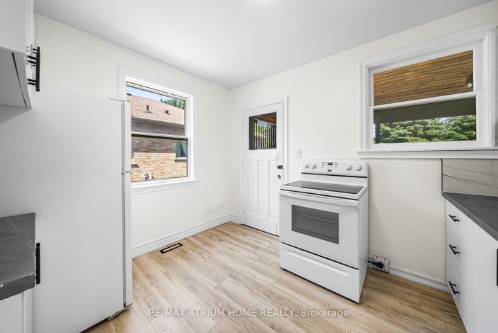 Photo 30 at 132 Homewood Avenue, Newtonbrook West, Toronto