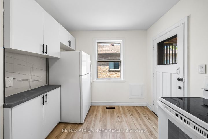 Photo 33 at 132 Homewood Avenue, Newtonbrook West, Toronto