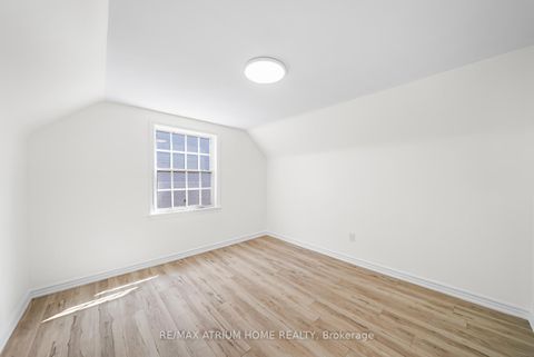 Photo 9 at 132 Homewood Avenue, Newtonbrook West, Toronto