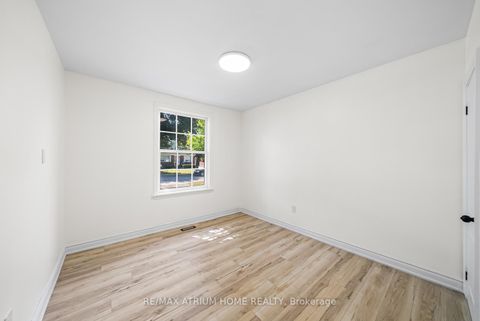 Photo 19 at 132 Homewood Avenue, Newtonbrook West, Toronto