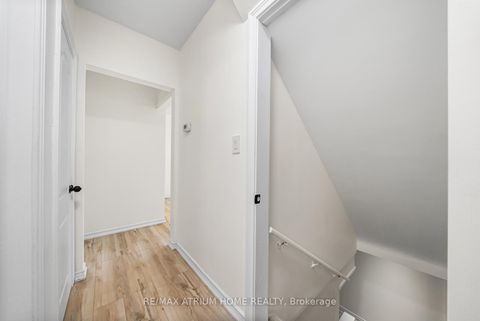 Photo 21 at 132 Homewood Avenue, Newtonbrook West, Toronto