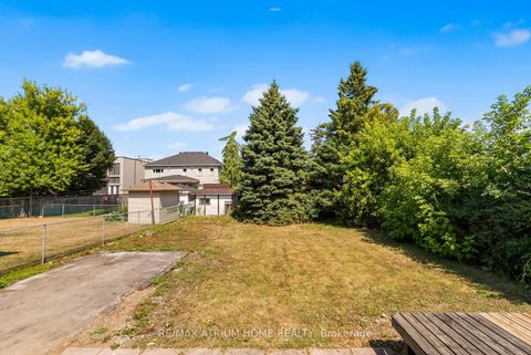 Photo 37 at 132 Homewood Avenue, Newtonbrook West, Toronto