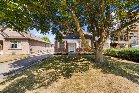 Photo 42 at 132 Homewood Avenue, Newtonbrook West, Toronto
