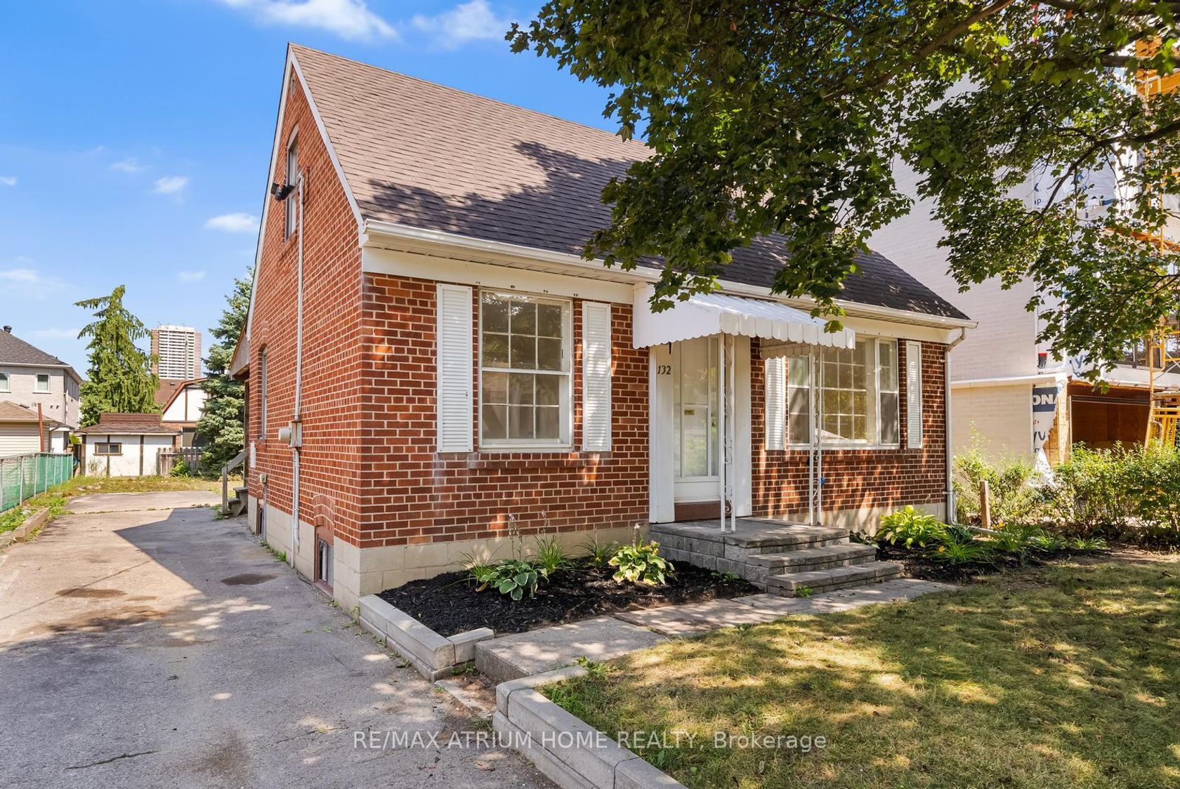 132 Homewood Avenue, Newtonbrook West, Toronto 