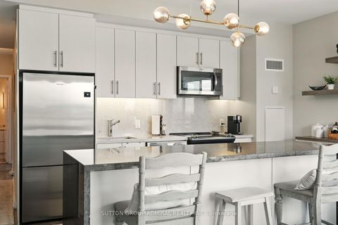 Photo 2 at A217 - 241 Sea Ray Avenue, Rural Innisfil, Innisfil