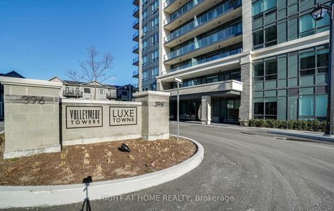 Photo 1 at 508 - 398 Highway 7 Avenue E, Doncrest, Richmond Hill