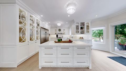 Photo 10 at 37 Offord Crescent, Bayview Southeast, Aurora Photo 10 at 37 Offord Crescent, Bayview Southeast, Aurora