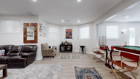 Photo 31 at 37 Offord Crescent, Bayview Southeast, Aurora Photo 31 at 37 Offord Crescent, Bayview Southeast, Aurora