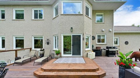 Photo 39 at 37 Offord Crescent, Bayview Southeast, Aurora