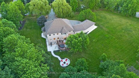 Photo 48 at 37 Offord Crescent, Bayview Southeast, Aurora Photo 48 at 37 Offord Crescent, Bayview Southeast, Aurora