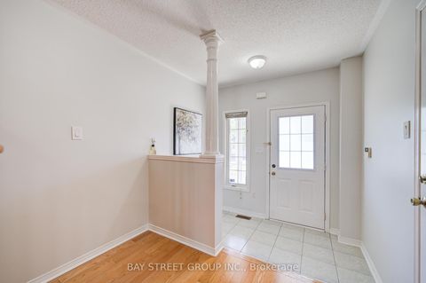 Photo 2 at 108 Rideau Drive, Langstaff, Richmond Hill