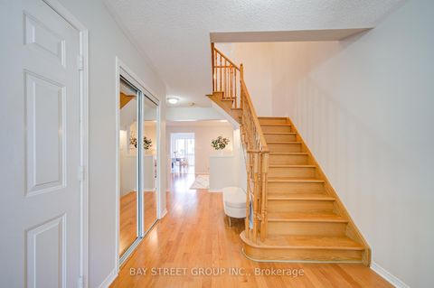 Photo 4 at 108 Rideau Drive, Langstaff, Richmond Hill