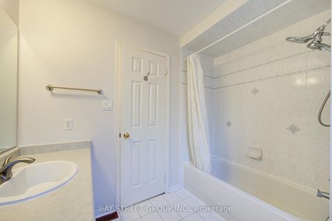Photo 19 at 108 Rideau Drive, Langstaff, Richmond Hill