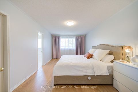 Photo 20 at 108 Rideau Drive, Langstaff, Richmond Hill