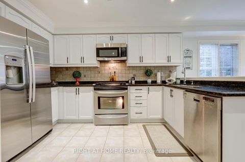 Photo 9 at 8963 Yonge Street, Langstaff, Richmond Hill
