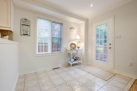 Photo 11 at 8963 Yonge Street, Langstaff, Richmond Hill