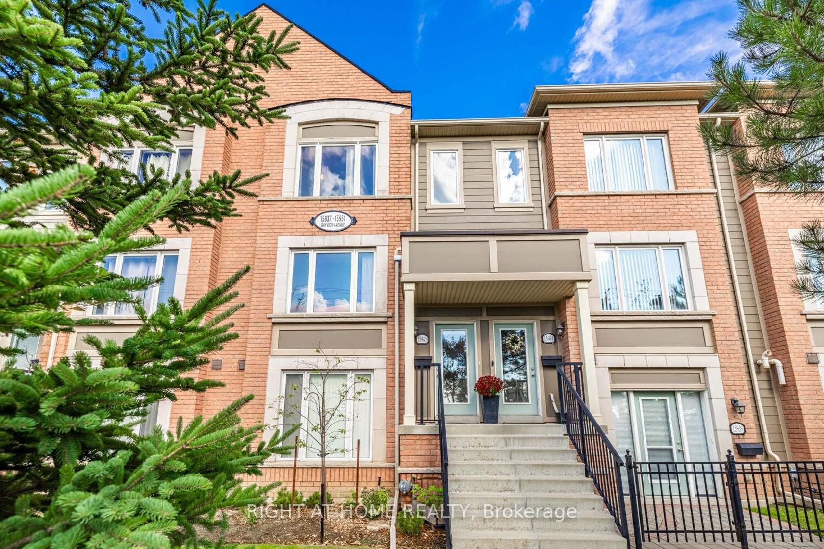 9 - 15943 Bayview Avenue, Bayview Northeast, Aurora 