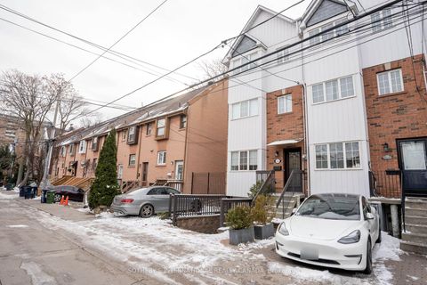 Photo 1 at 58A Poulett Street, Moss Park, Toronto