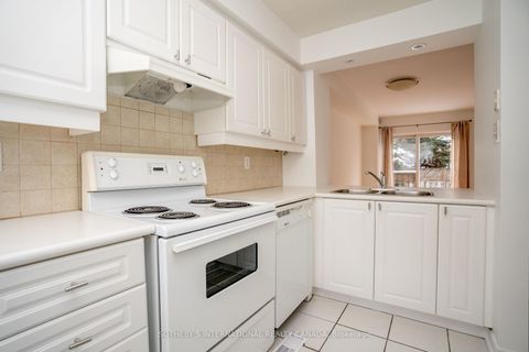 Photo 13 at 58A Poulett Street, Moss Park, Toronto