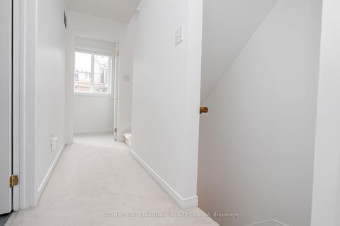 Photo 16 at 58A Poulett Street, Moss Park, Toronto