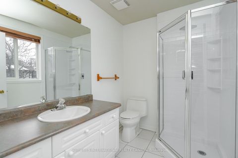 Photo 25 at 58A Poulett Street, Moss Park, Toronto