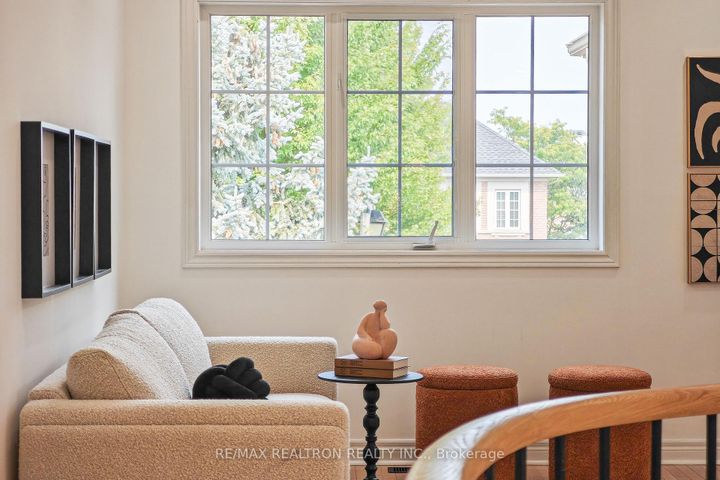 Photo 24 at 6 Renberg Drive, Cachet, Markham