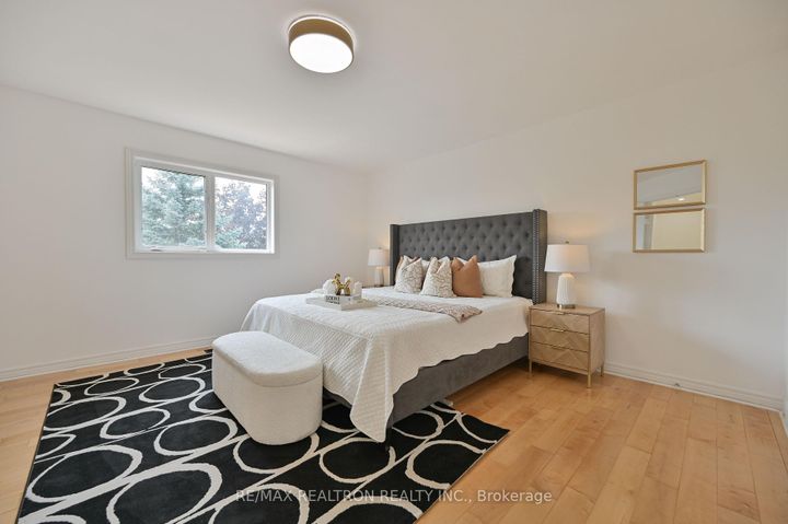 Photo 28 at 6 Renberg Drive, Cachet, Markham
