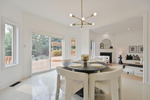 Photo 13 at 6 Renberg Drive, Cachet, Markham