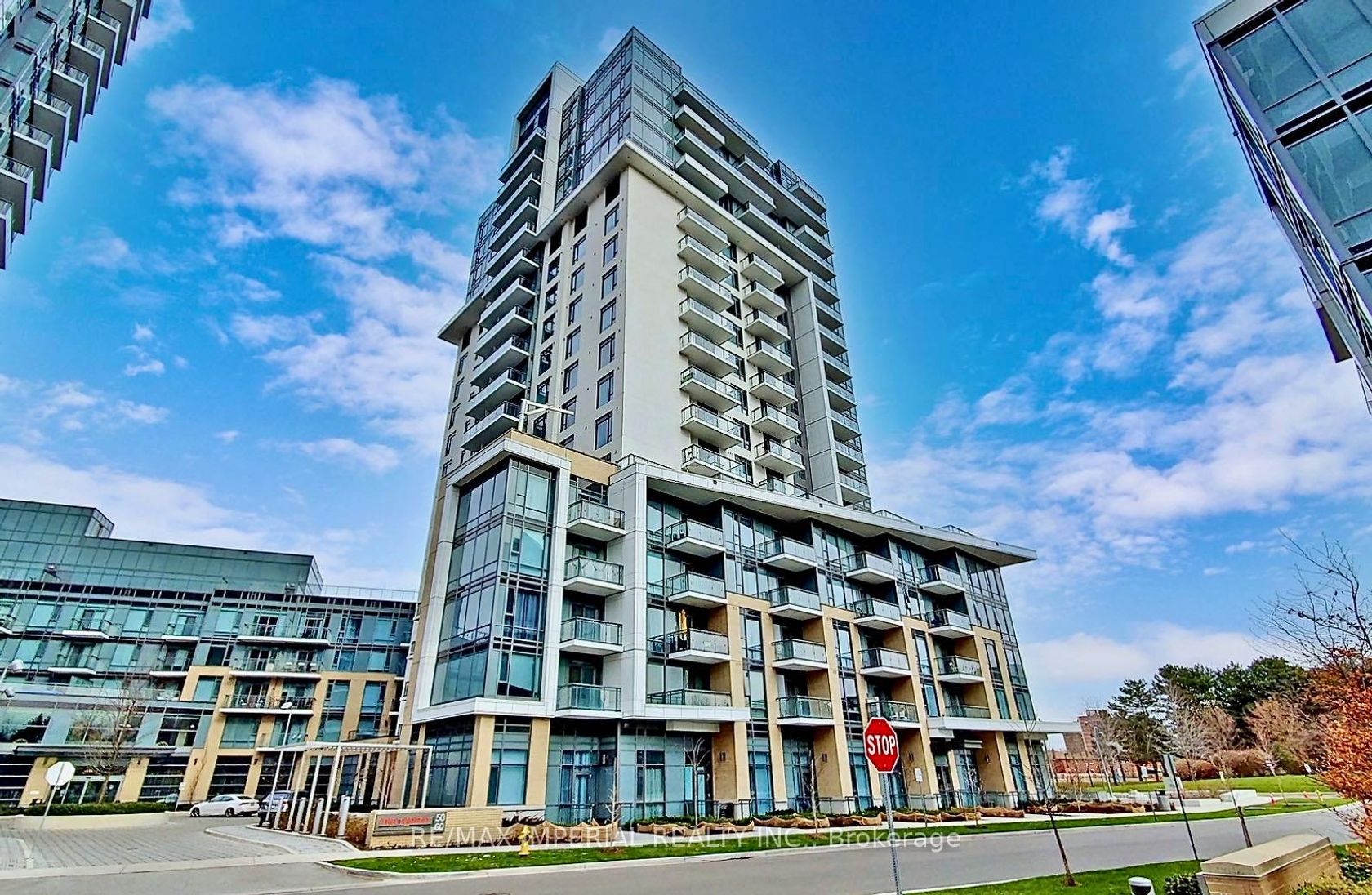 PH63 - 60 Ann O'reilly Road, Henry Farm, Toronto 
