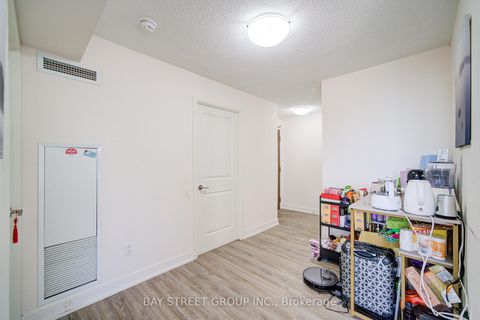 Photo 10 at 1104 - 23 Sheppard Avenue E, Willowdale East, Toronto Photo 10 at 1104 - 23 Sheppard Avenue E, Willowdale East, Toronto