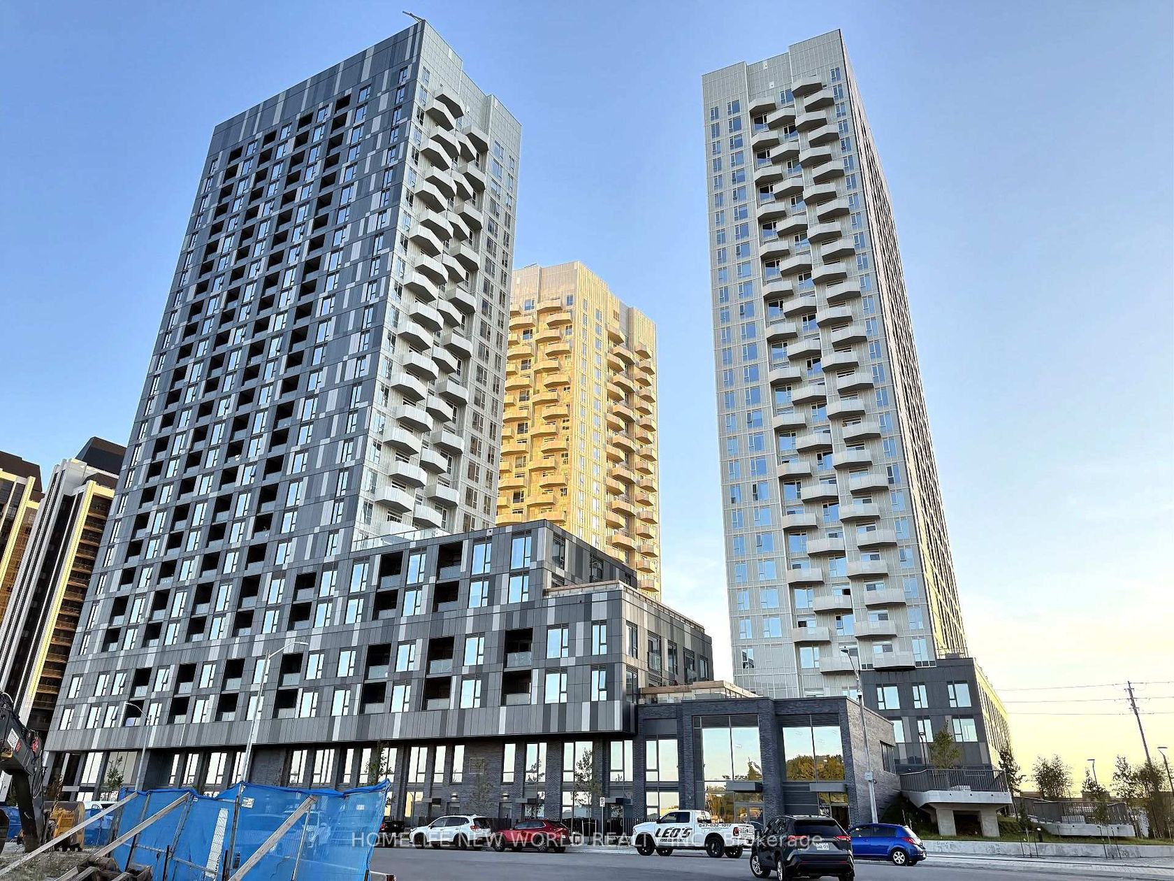 1129 - 498 Caldari Road, Concord, Vaughan 
