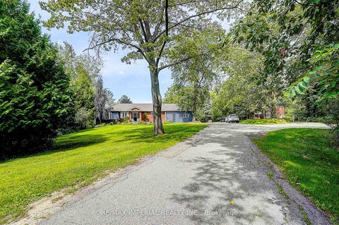 Photo 4 at 282 Ridge Road, Aurora Estates, Aurora