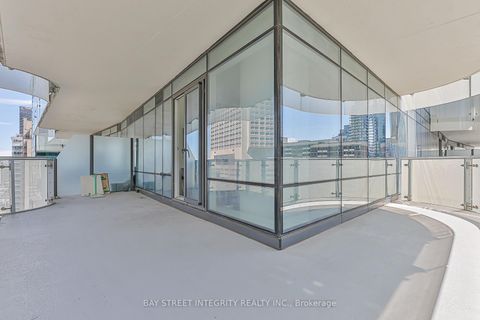 Photo 11 at 1110 - 1 Bloor Street, Yonge Corridor, Toronto