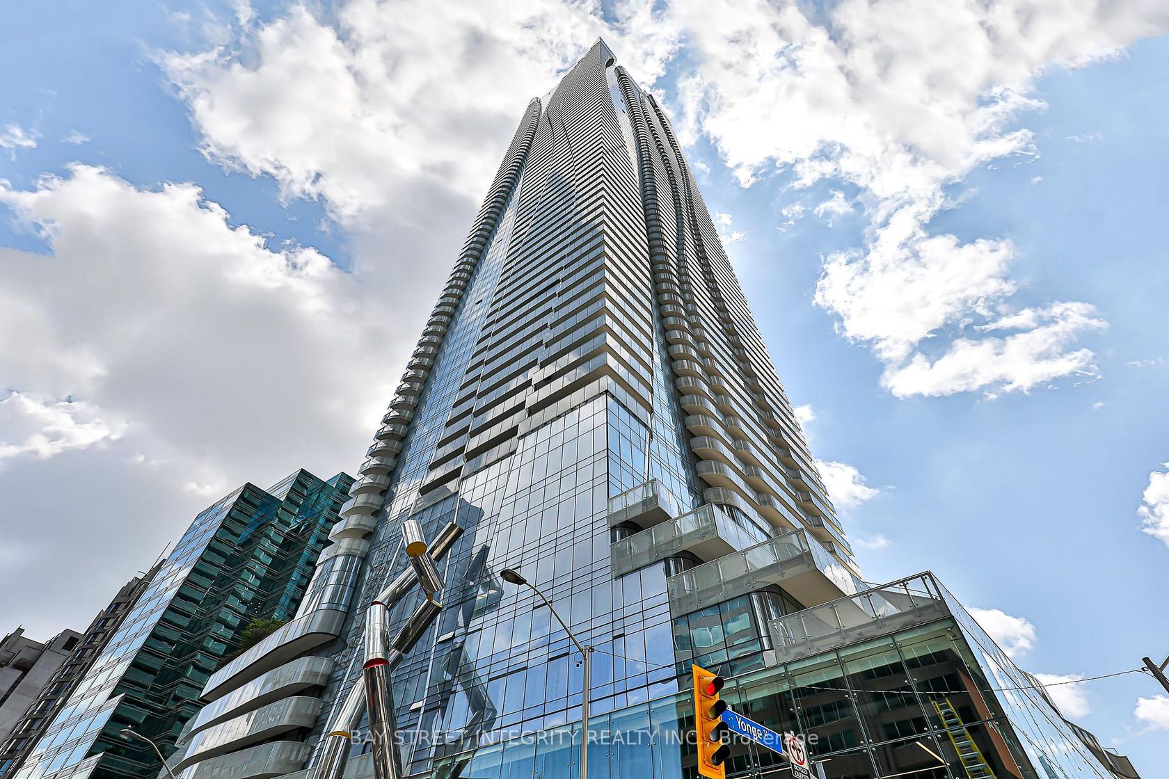 1110 - 1 Bloor Street, Yonge Corridor, Toronto 
