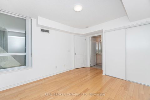 Photo 10 at 1109 - 17 Barberry Place, Bayview Village, Toronto