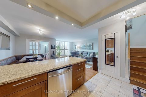 Photo 14 at 215 - 35 Ormskirk Avenue, Swansea, Toronto