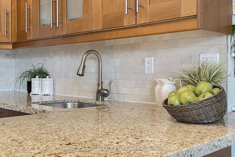 Photo 15 at 215 - 35 Ormskirk Avenue, Swansea, Toronto