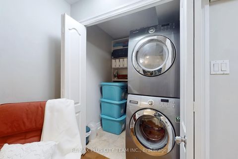 Photo 26 at 215 - 35 Ormskirk Avenue, Swansea, Toronto