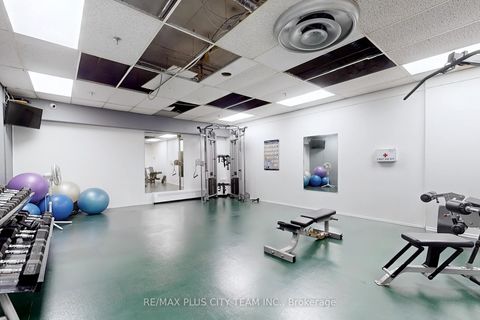Photo 33 at 215 - 35 Ormskirk Avenue, Swansea, Toronto